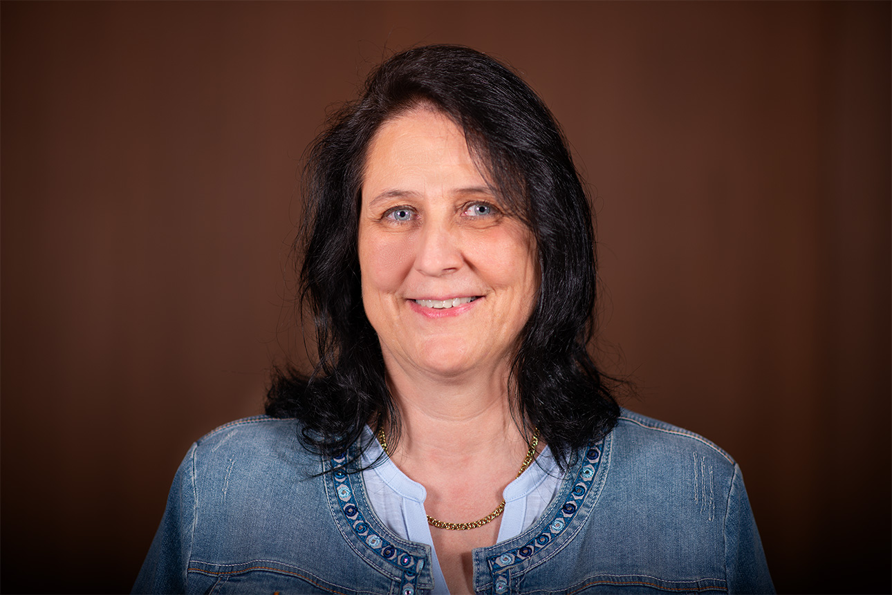 Portrait von Pfarreiratratspräsidentin Liliane Fux